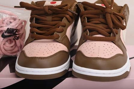 3878 Nike Dunk Low Pro SB Stussy 304292 Vibrant 1142