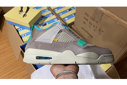 SportInspired 8475 Union LA x Air Jordan 4 ‘’Taupe Haze‘’ DJ5718- 499