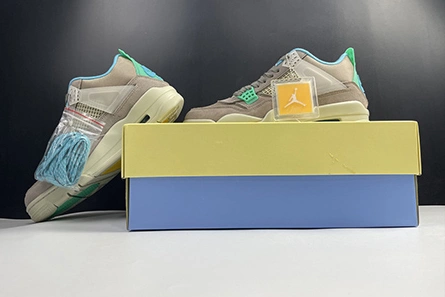 SportInspired 8475 Union LA x Air Jordan 4 ‘’Taupe Haze‘’ DJ5718- 499