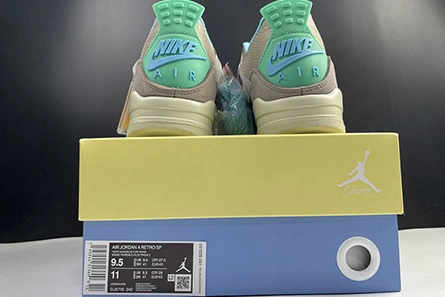 SportInspired 8475 Union LA x Air Jordan 4 ‘’Taupe Haze‘’ DJ5718- 499
