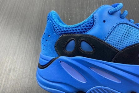5796 Yeezy Boost 700 "Hi-Res Blue" HP Stylish 1665