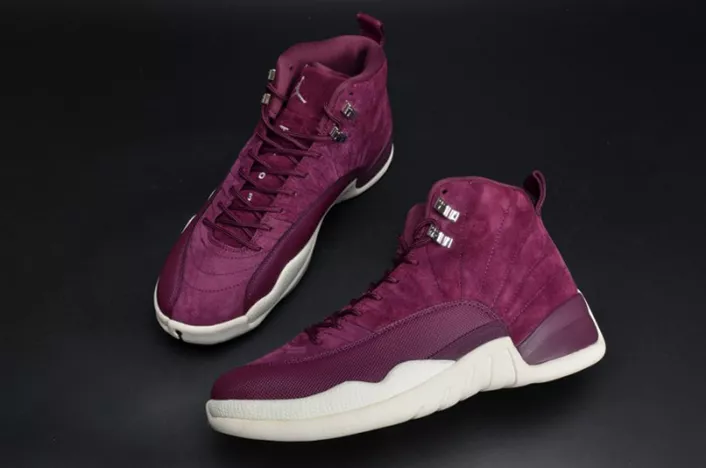 6359 Jordan 12 Retro Bordeaux 130690- Minimalist 777