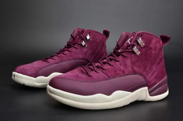 6359 Jordan 12 Retro Bordeaux 130690- Minimalist 777