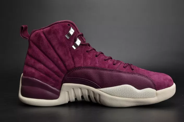 6359 Jordan 12 Retro Bordeaux 130690- Minimalist 777