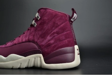 6359 Jordan 12 Retro Bordeaux 130690- Minimalist 777