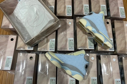 Fashionable 8898 Air Jordan 13  SOLEFLY DX5763- 787
