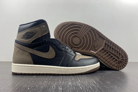 2446 Air Jordan 1 High OG “Palomino” DZ5485- UrbanStyle 92
