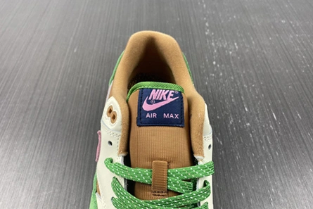 4012 Nike Air Max 1 SH Treeline DR9773- Bold 1297