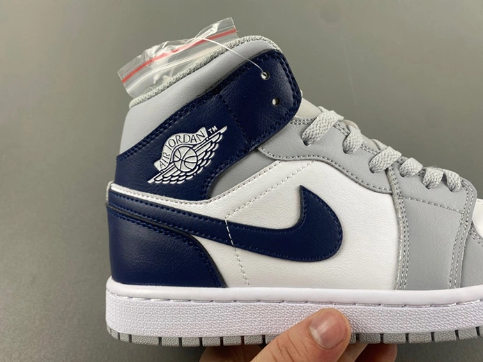 6398 Jordan 1 Mid Wolf Grey Midnight Navy  DQ8426- WellDesigned 48