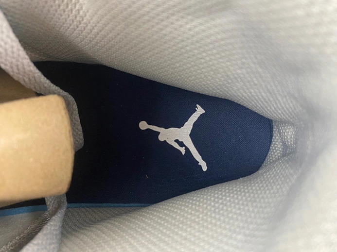 6398 Jordan 1 Mid Wolf Grey Midnight Navy  DQ8426- WellDesigned 48