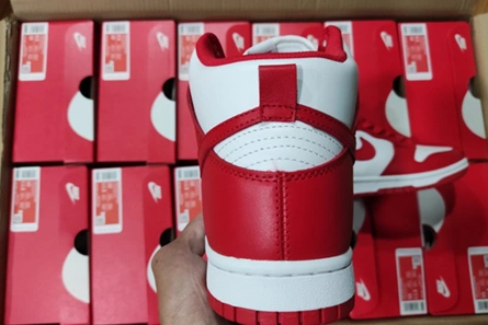 Sleek 7533 Nike Dunk High Championship White Red  DD1399- 1051