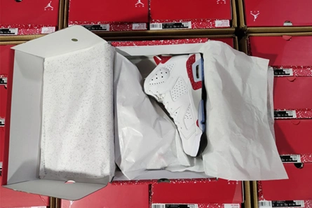 Bright 7581 Air Jordan 6 “Red Oreo” CT8529- 618