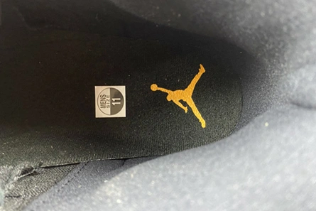 EyeCatching 9005 Air Jordan 12 Black Taxi CT8013- 758