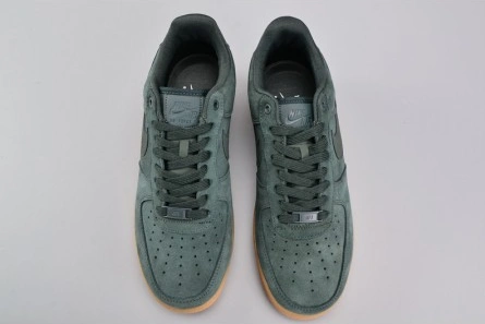 SportInspired 9524 Nike Air Force 1 ´07 LV8 Suede  Outdoor Green Brand MENS AA1117- 1220