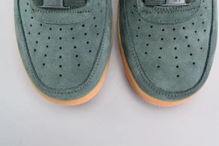 SportInspired 9524 Nike Air Force 1 ´07 LV8 Suede  Outdoor Green Brand MENS AA1117- 1220
