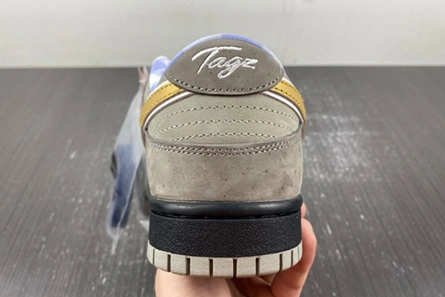 9596 Concepts x Nike SB Dunk Low BV1310- Unique 960