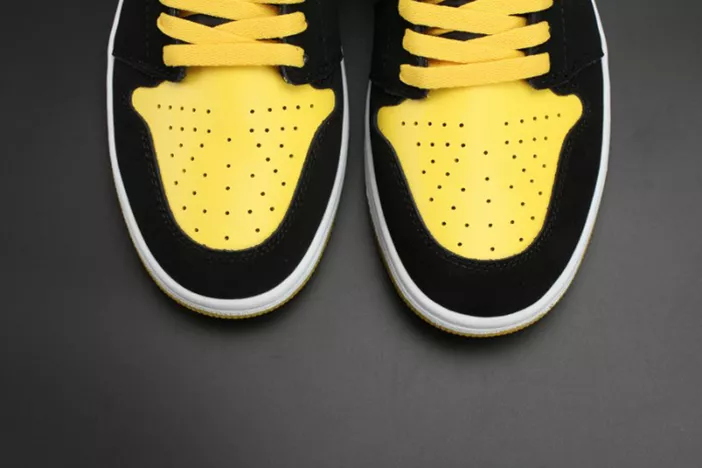 GoAnywhere 9813 Air Jordan 1 Retro Mid 'New Love 554724- 297
