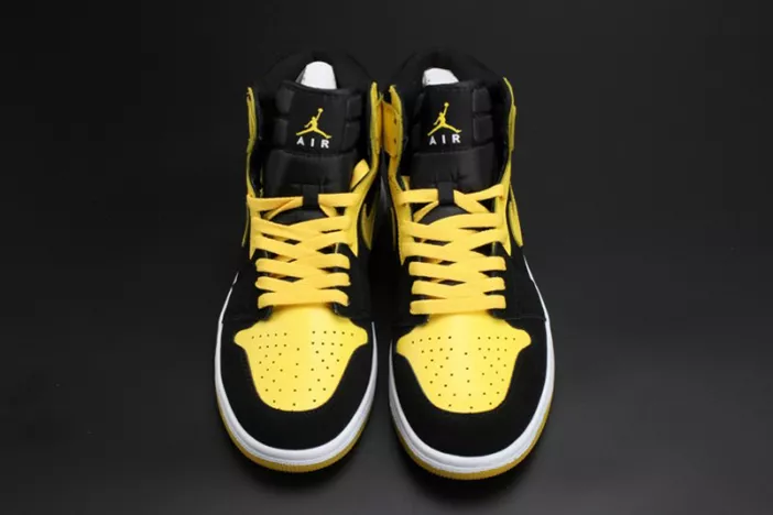 GoAnywhere 9813 Air Jordan 1 Retro Mid 'New Love 554724- 297