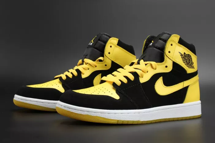 GoAnywhere 9813 Air Jordan 1 Retro Mid 'New Love 554724- 297