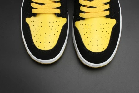 GoAnywhere 9813 Air Jordan 1 Retro Mid 'New Love 554724- 297