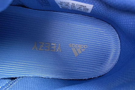 Compact 2245 Adidas Yeezy Boost 700  Blue GZ Compact 1709
