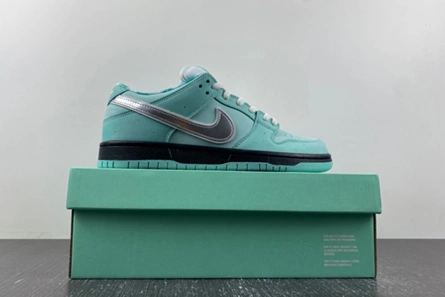 3612 Concepts x TIFFANY CO. x Nike SB Dunk Low BV1310- Functional 945