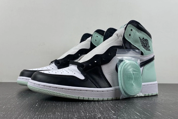 8759 Air Jordan 1 Retro High OG NRG Minimalist 299