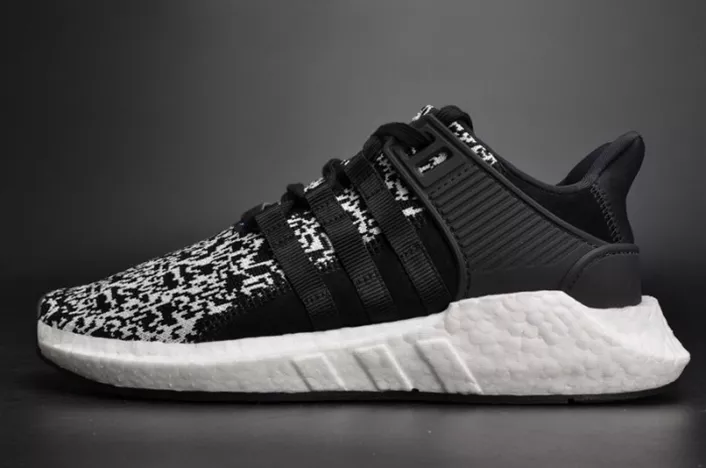 7256 ADIDAS EQT SUPPORT 93 17 BOOST BLACK GLITCH MENS  BZ Modern 1889