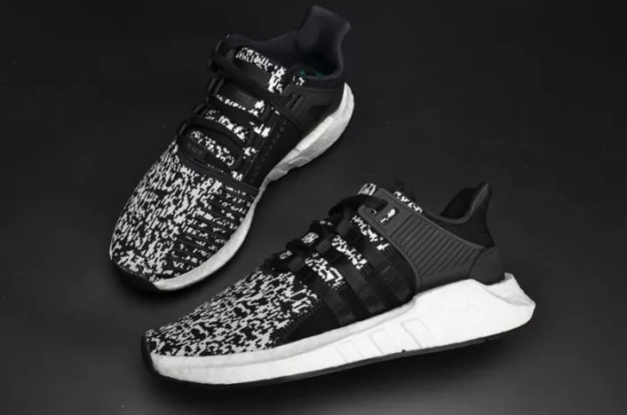 7256 ADIDAS EQT SUPPORT 93 17 BOOST BLACK GLITCH MENS  BZ Modern 1889