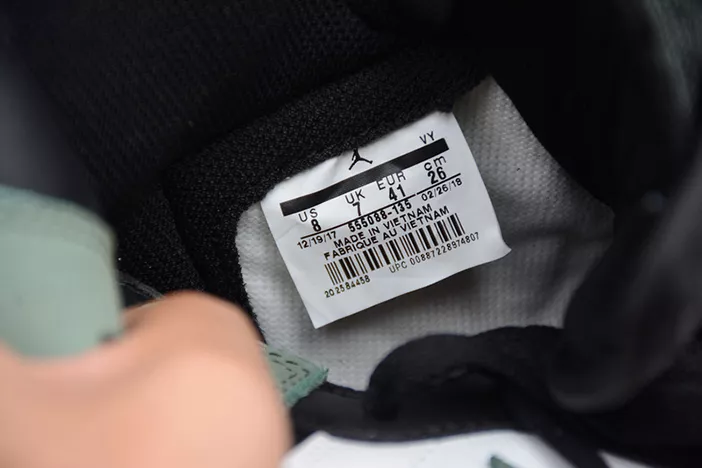 7967 Air Jordan 1 Retro "Clay Green" 555088- Comfortable 329