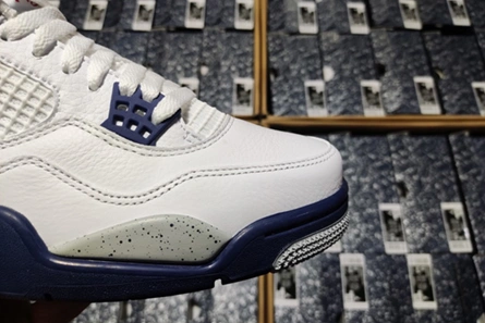 GoAnywhere 8809 Jordan 4 Retro DH6927- 482