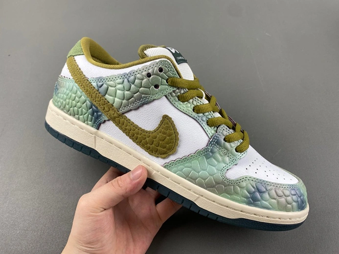 5040 Nike SB Dunk Low Alexis Sablone Chameleon  HJ3386- Breathable 921