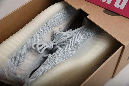 EyeCatching 9316 ADIDAS YEEZY BOOST 350 V2 CLOUD WHITE REFLECTIVE FW 1772