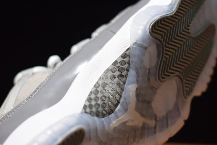 Popular 3174 Air Jordan 11 Low Cool Grey 528895- 721