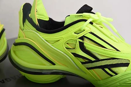 3259 BALENCIAGE 5.0 TYREX 20SS RUNWAY 617535 W2UA1 Flexible 2033