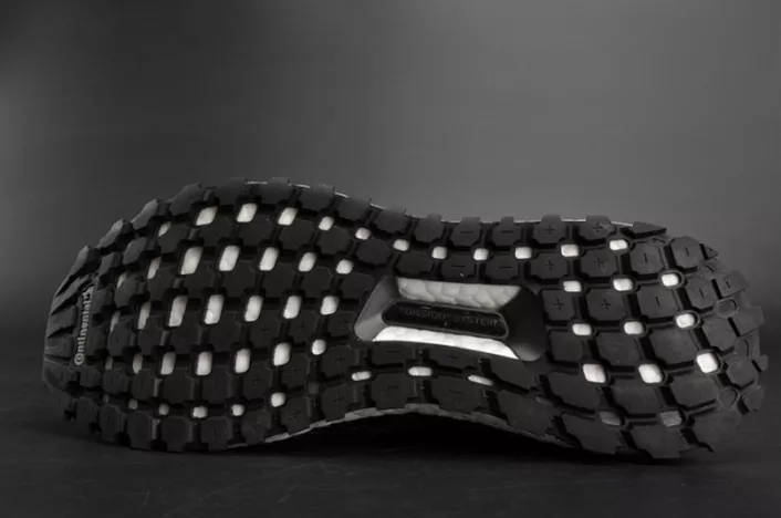4888 Adidas Ultra Boost ATR Mid Primeknit  mens S Classic 1932