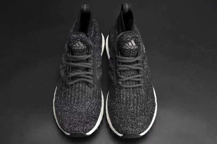 4888 Adidas Ultra Boost ATR Mid Primeknit  mens S Classic 1932