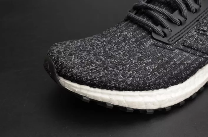 4888 Adidas Ultra Boost ATR Mid Primeknit  mens S Classic 1932