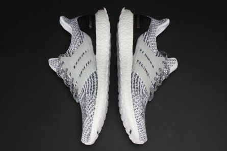 8597 ADIDAS ULTRA BOOST OREO  WHITE BLACK MENS S DailyWear 1901