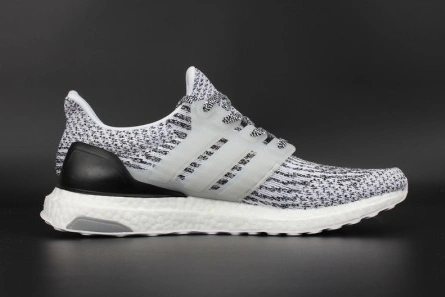 8597 ADIDAS ULTRA BOOST OREO  WHITE BLACK MENS S DailyWear 1901