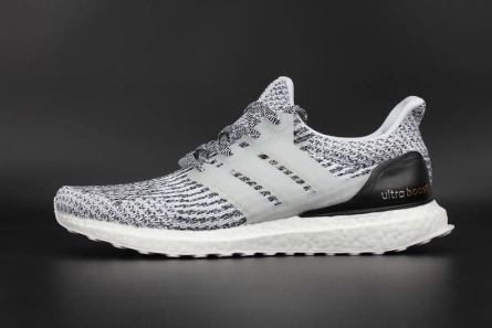 8597 ADIDAS ULTRA BOOST OREO  WHITE BLACK MENS S DailyWear 1901