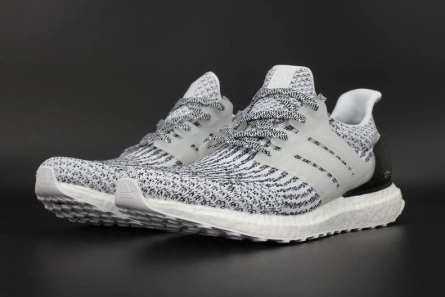 8597 ADIDAS ULTRA BOOST OREO  WHITE BLACK MENS S DailyWear 1901