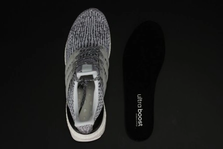 8597 ADIDAS ULTRA BOOST OREO  WHITE BLACK MENS S DailyWear 1901
