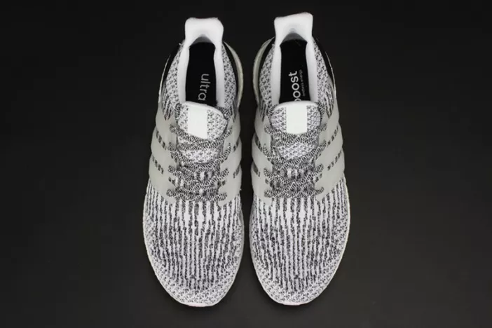 8597 ADIDAS ULTRA BOOST OREO  WHITE BLACK MENS S DailyWear 1901