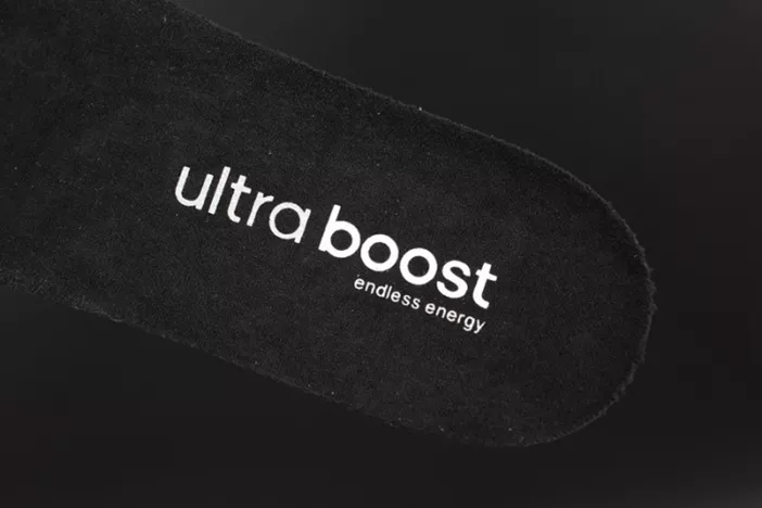 8597 ADIDAS ULTRA BOOST OREO  WHITE BLACK MENS S DailyWear 1901