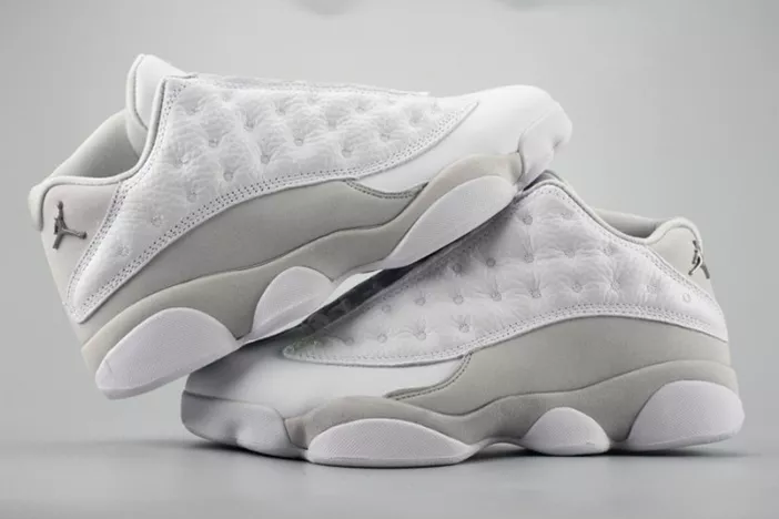 Elegant 9097 Jordan 13 Retro Low Pure Platinum 310810- 818