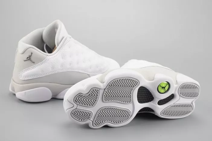 Elegant 9097 Jordan 13 Retro Low Pure Platinum 310810- 818