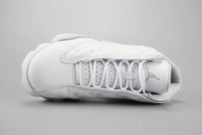 Elegant 9097 Jordan 13 Retro Low Pure Platinum 310810- 818