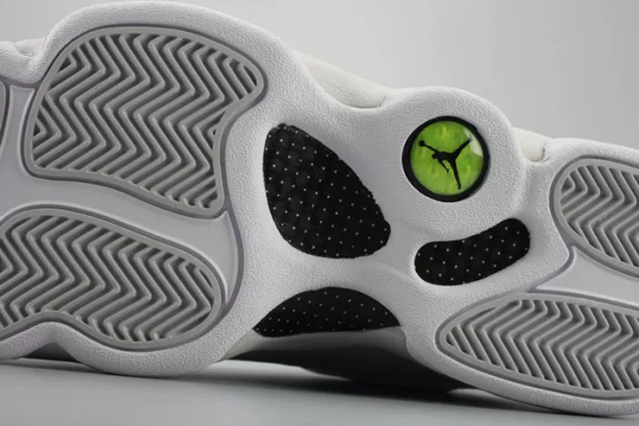 Elegant 9097 Jordan 13 Retro Low Pure Platinum 310810- 818
