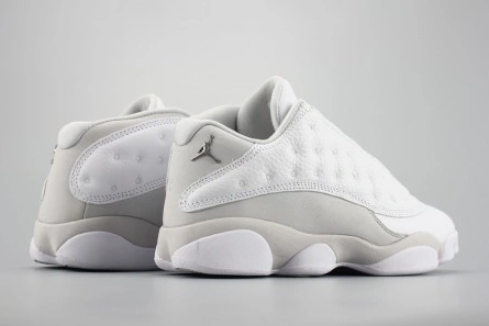 Elegant 9097 Jordan 13 Retro Low Pure Platinum 310810- 818